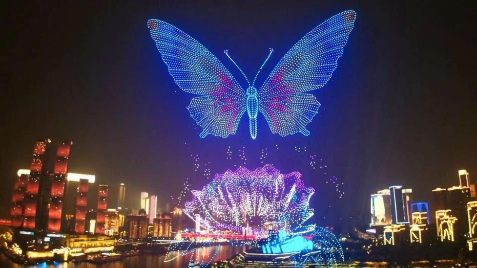 Drone light show over the two rivers of Chongqing