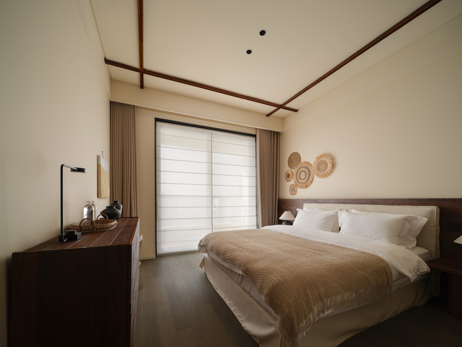 Bedroom with timber beams