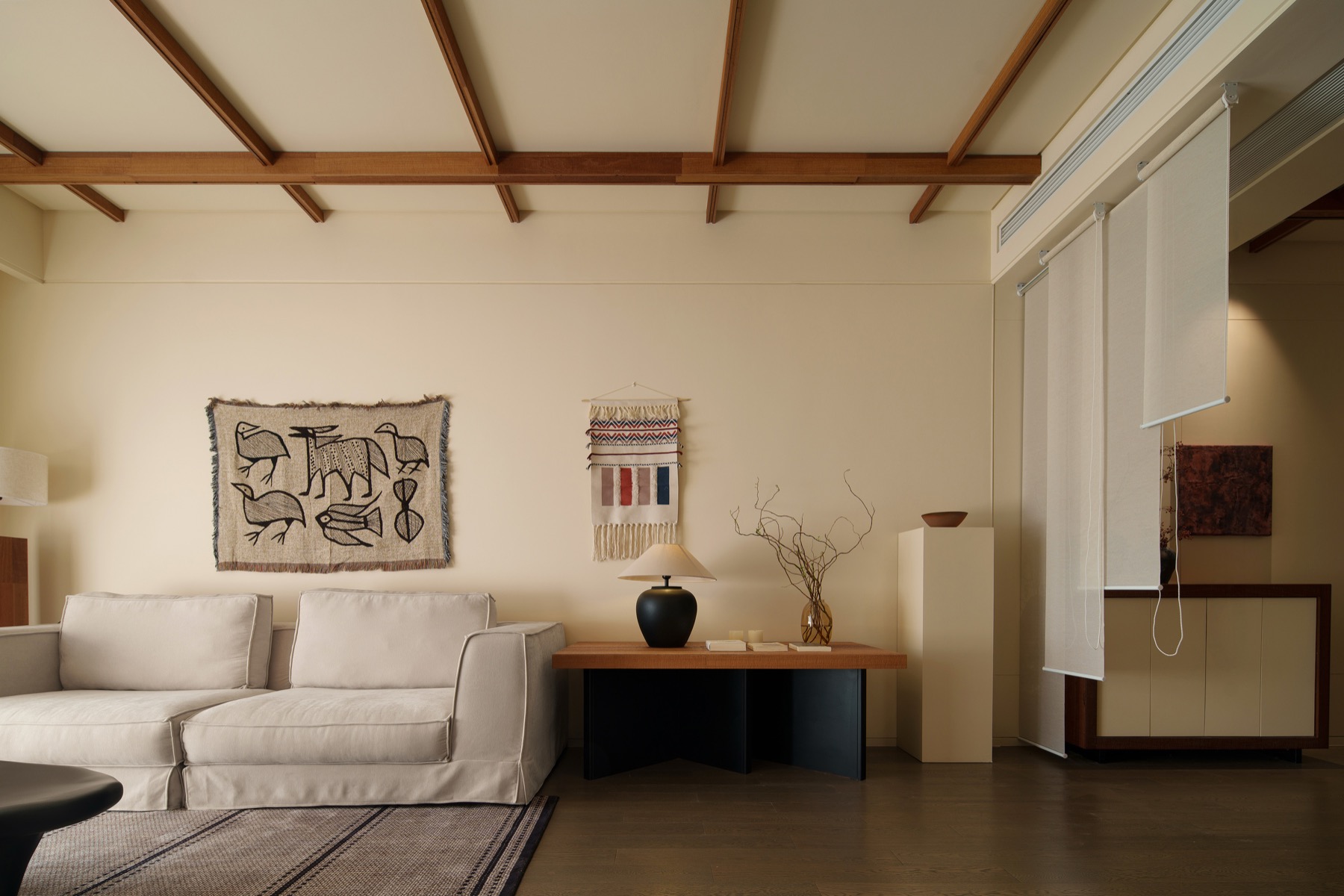 Grand flat suite living room