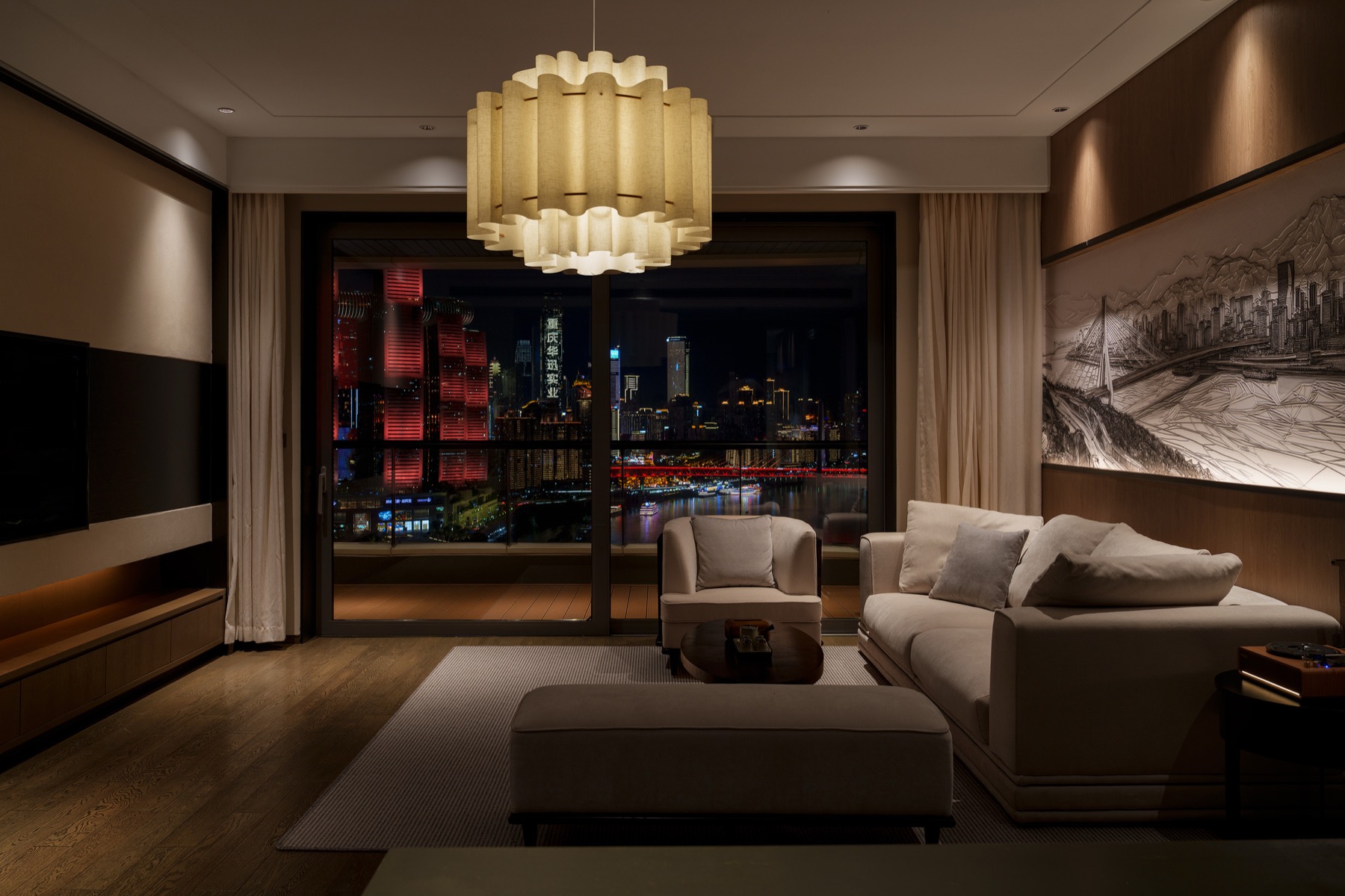 Bedroom with terrace and Chongqing night view